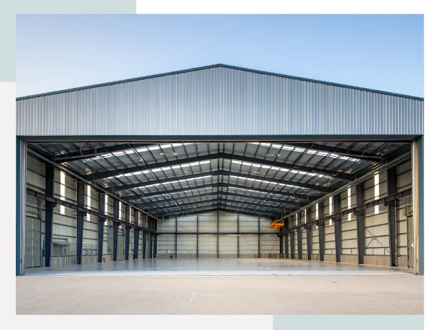 Большие ангары в Нижнеудинске